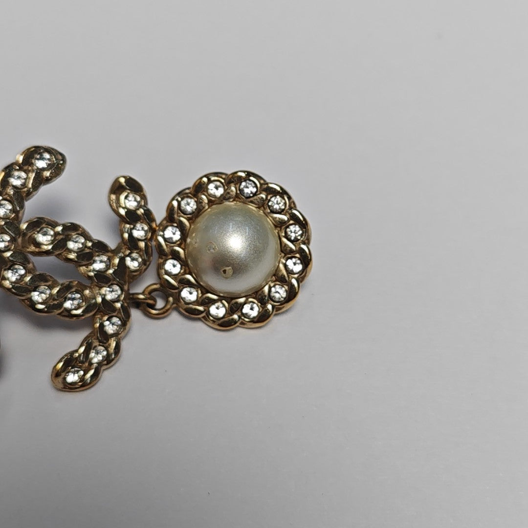 Metal Gold Stud Earrings
