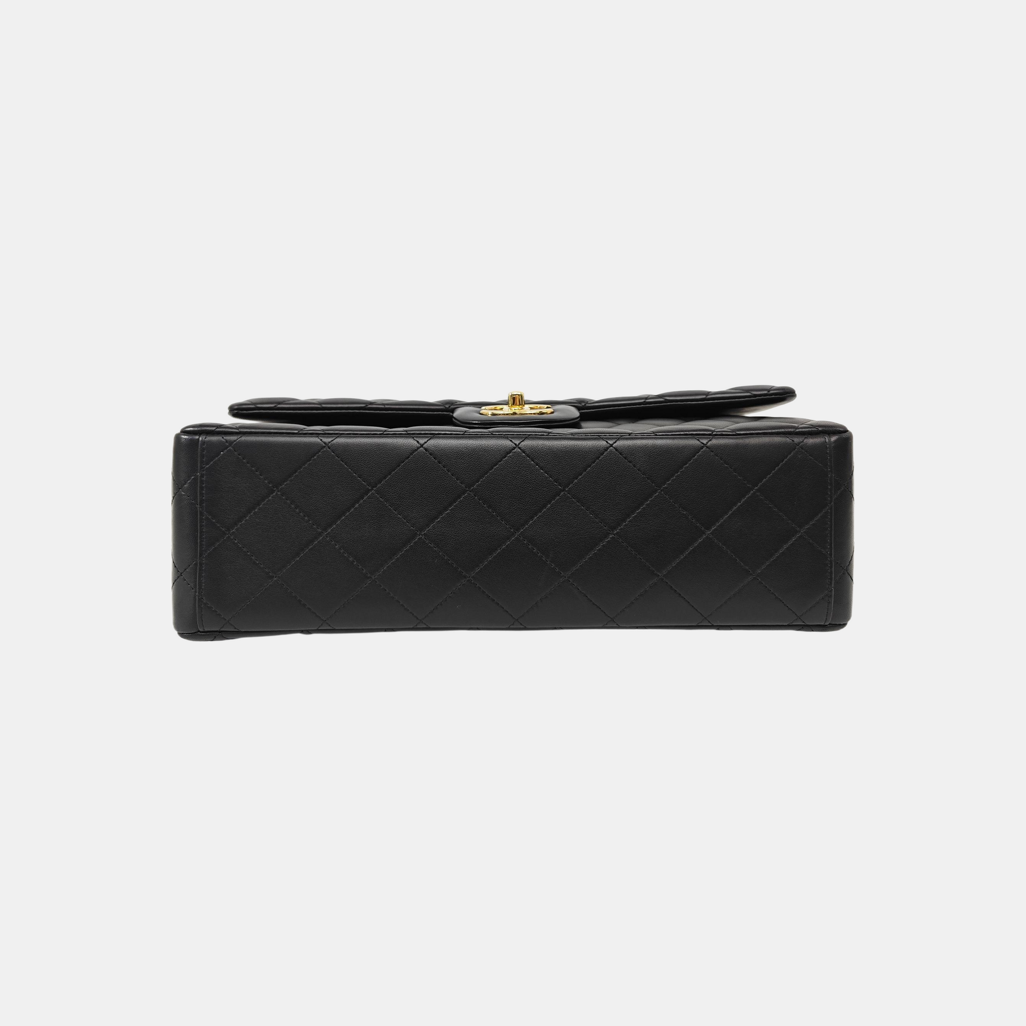 CLASSIC FLAP Maxi Quilted Lambskin Black