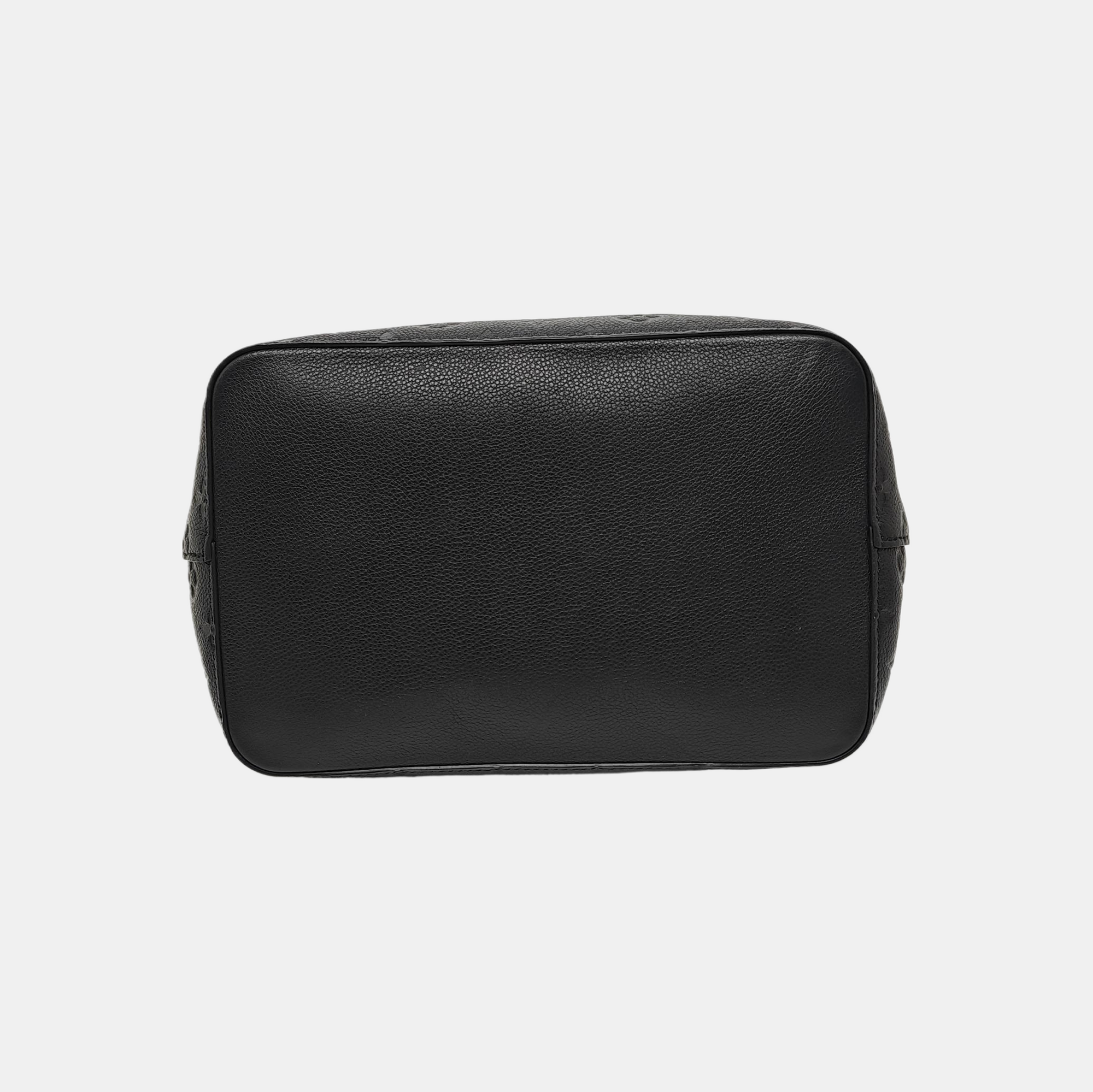NÉONOÉ MM Calfskin Black