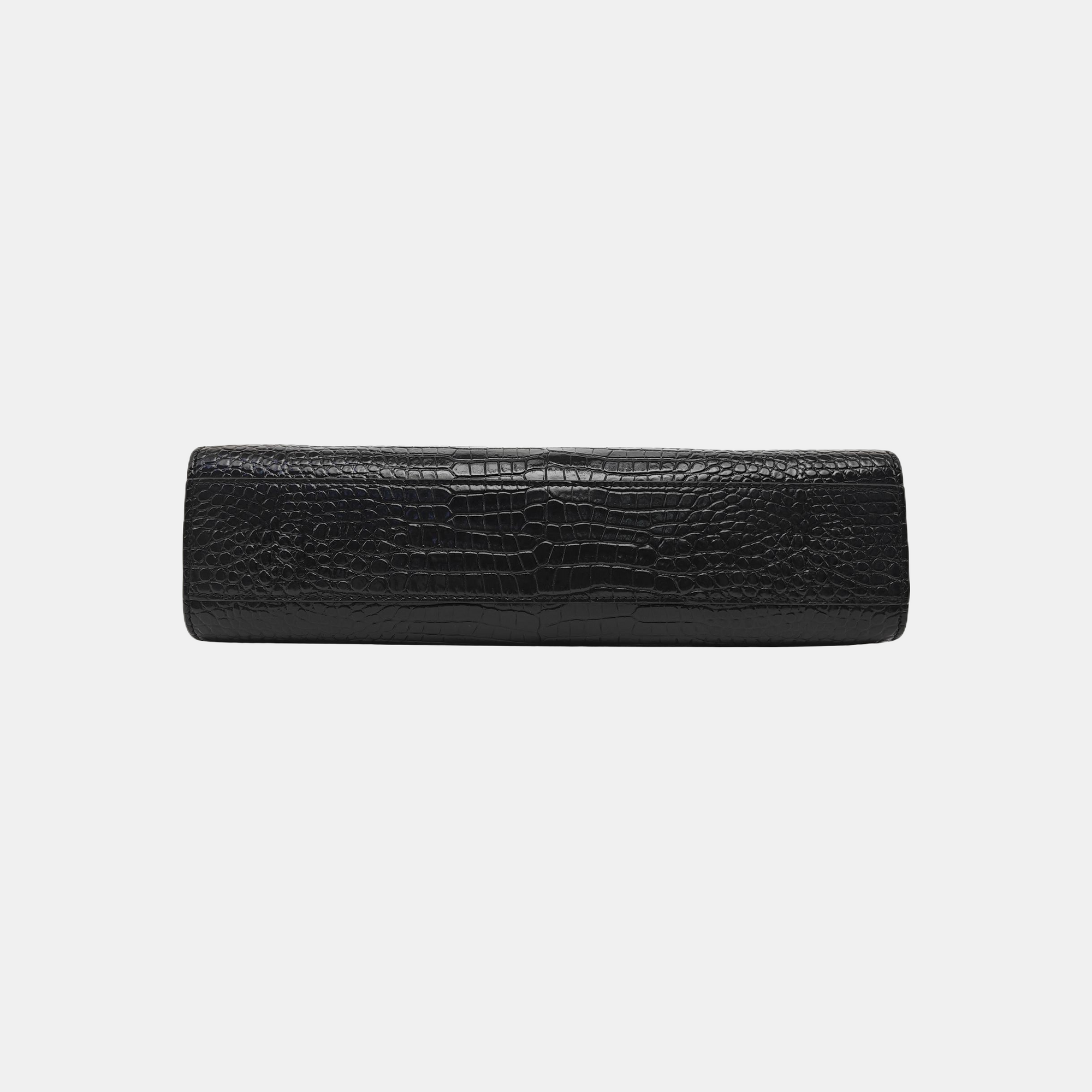 MANHATTAN Medium Calfskin Black