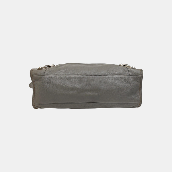 Classic Metallic Edge City Medium Lambskin Gray
