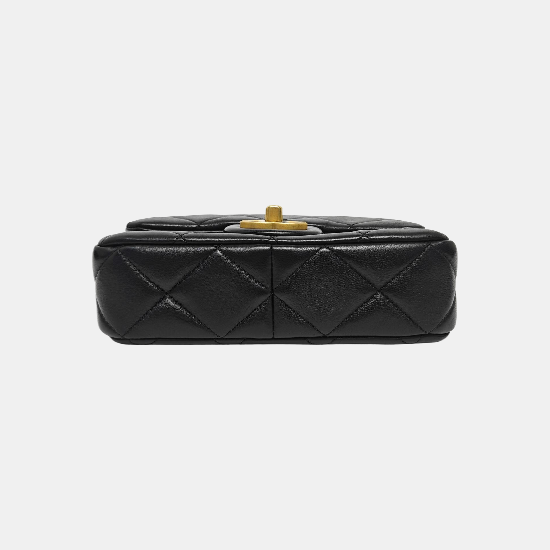 CLASSIC FLAP Small Quilted Lambskin Black