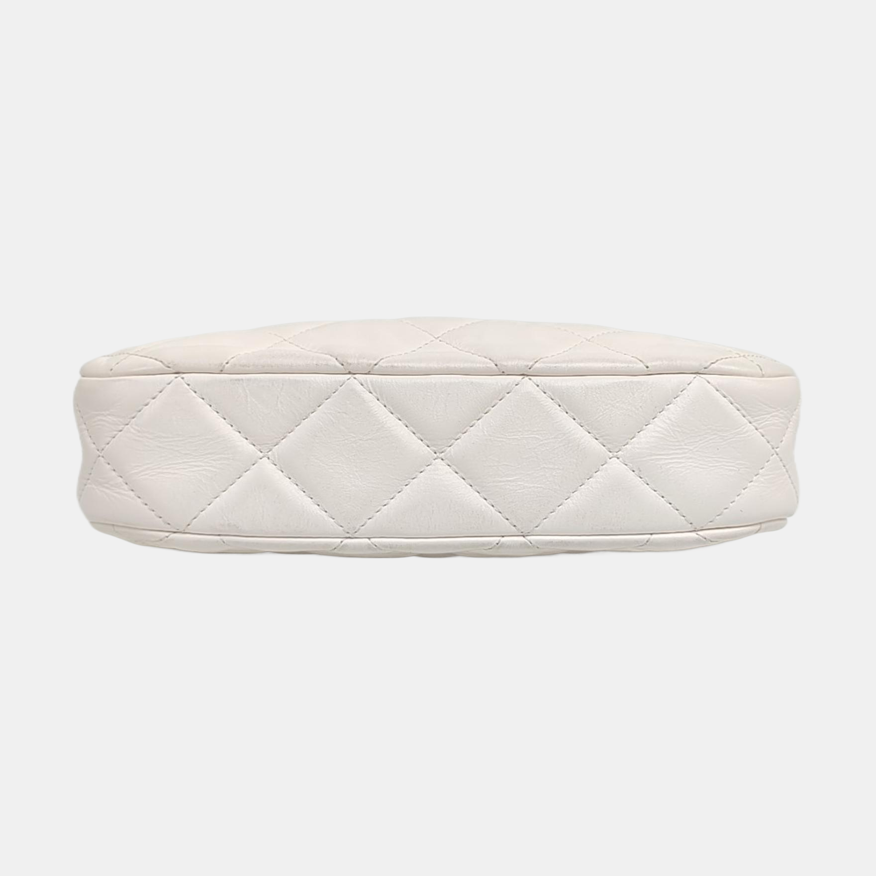 Chanel 19 Pequeño Piel de Becerro Acolchada Blanca