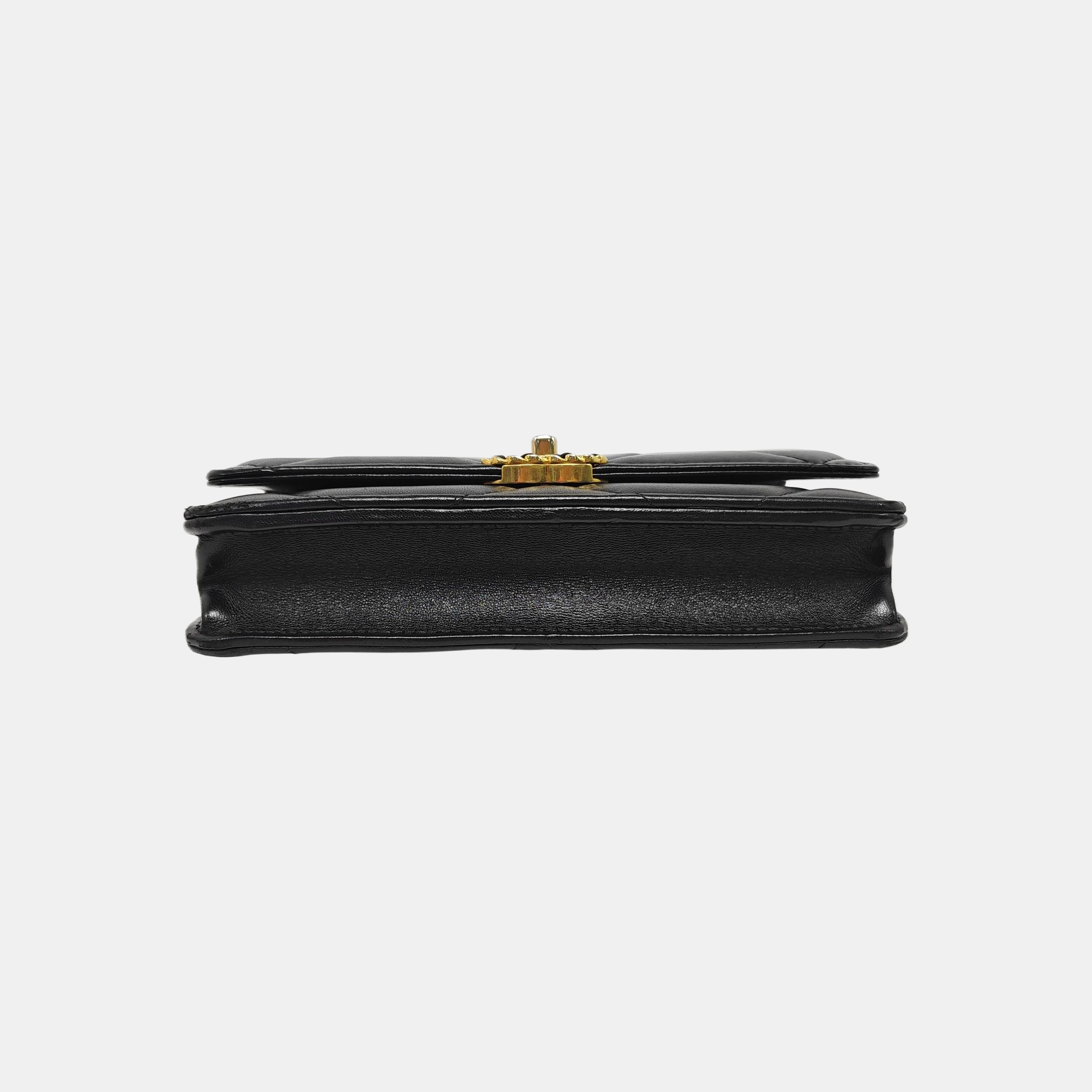 CHANEL 19 WOC Quilted Lambskin Black