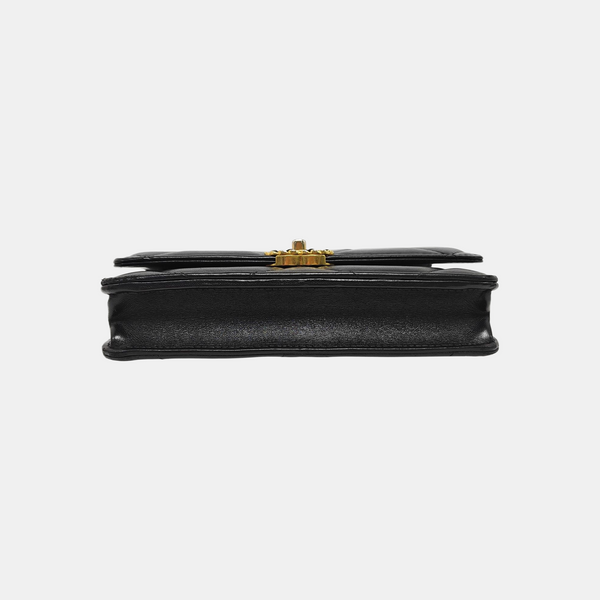 CHANEL 19 WOC Quilted Lambskin Black
