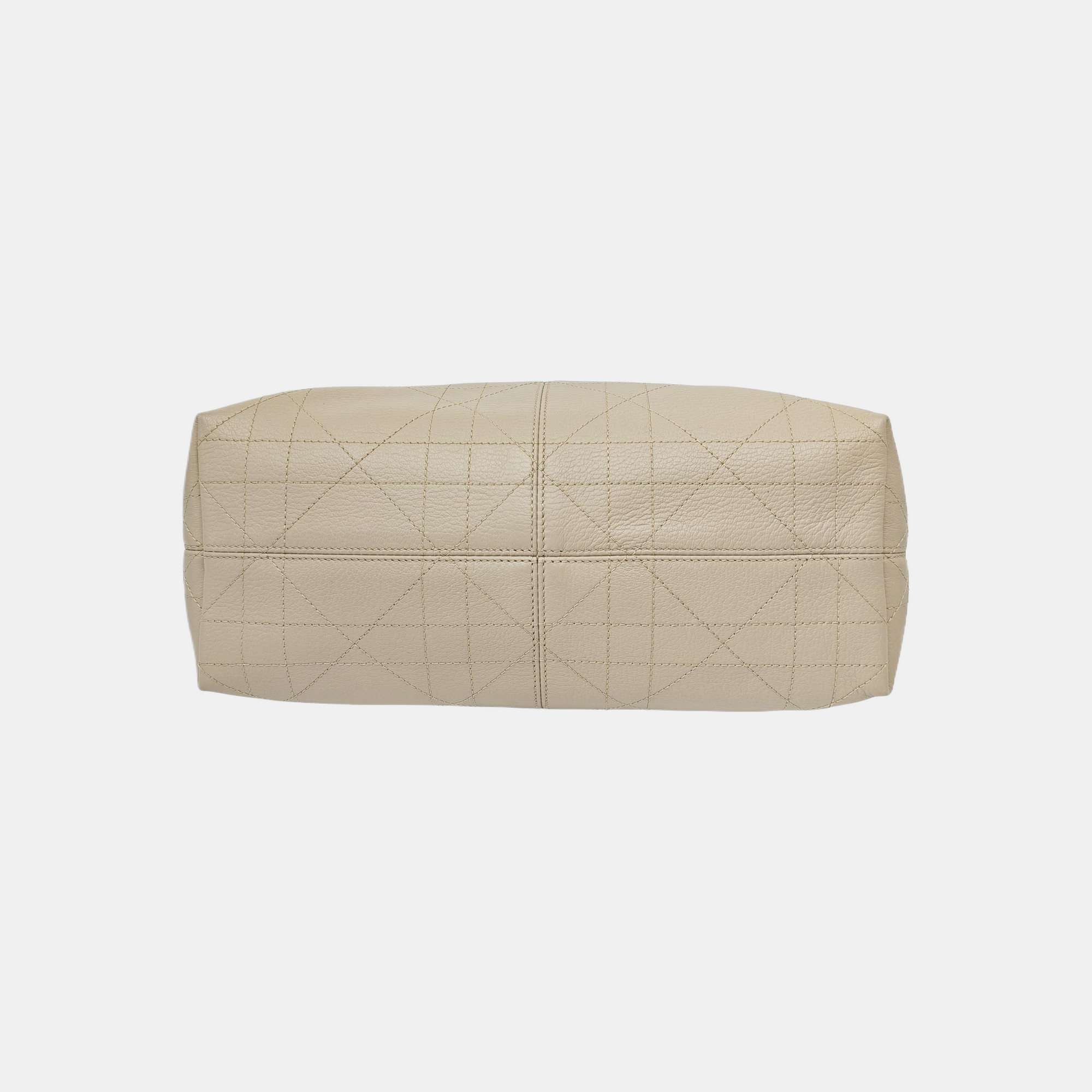 Cannage Calfskin Shoulder Bag Medium Beige