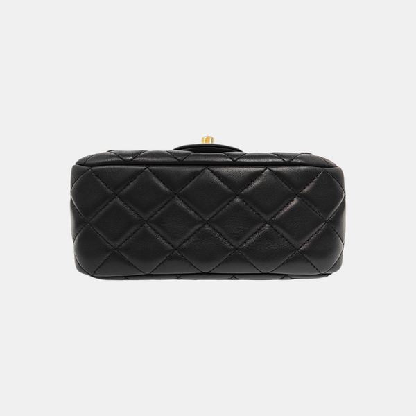 CLASSIC FLAP Mini Quilted Lambskin Black