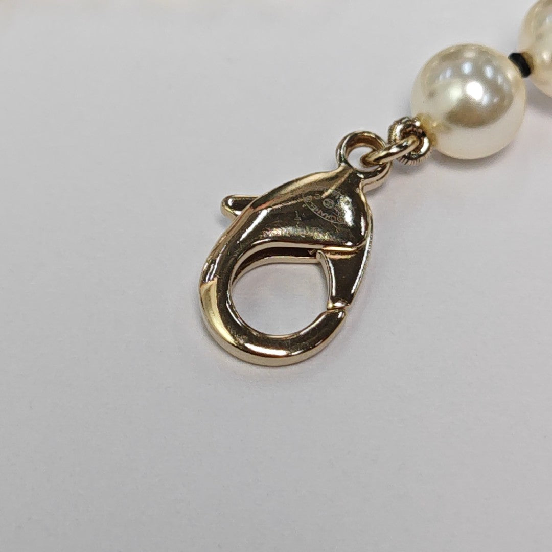 Faux Pearl White Necklace
