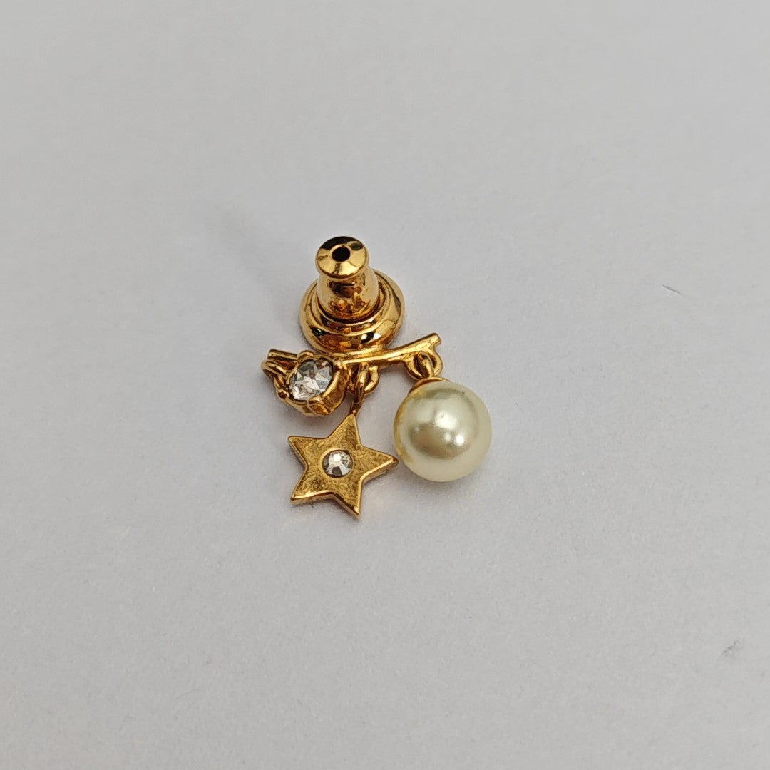 Metal Gold Stud Earrings