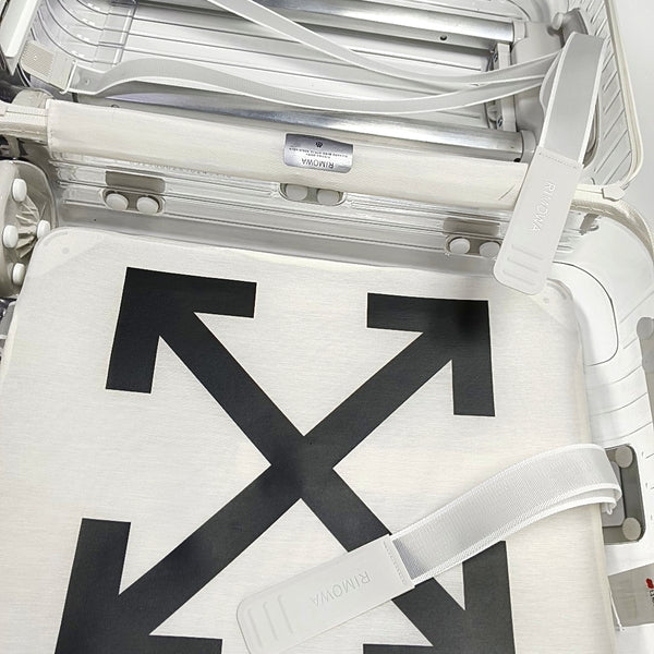 Special Material Luggage White