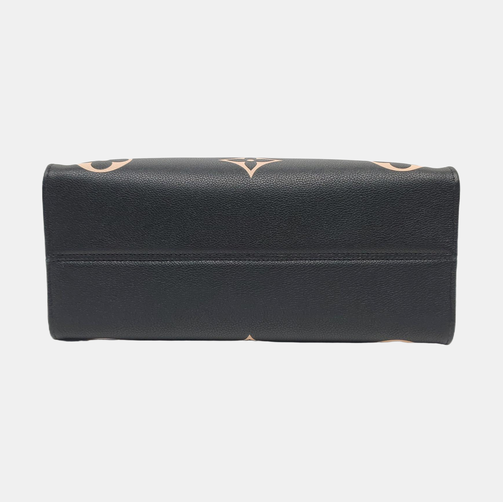 ONTHEGO MM Monogram Calfskin Black