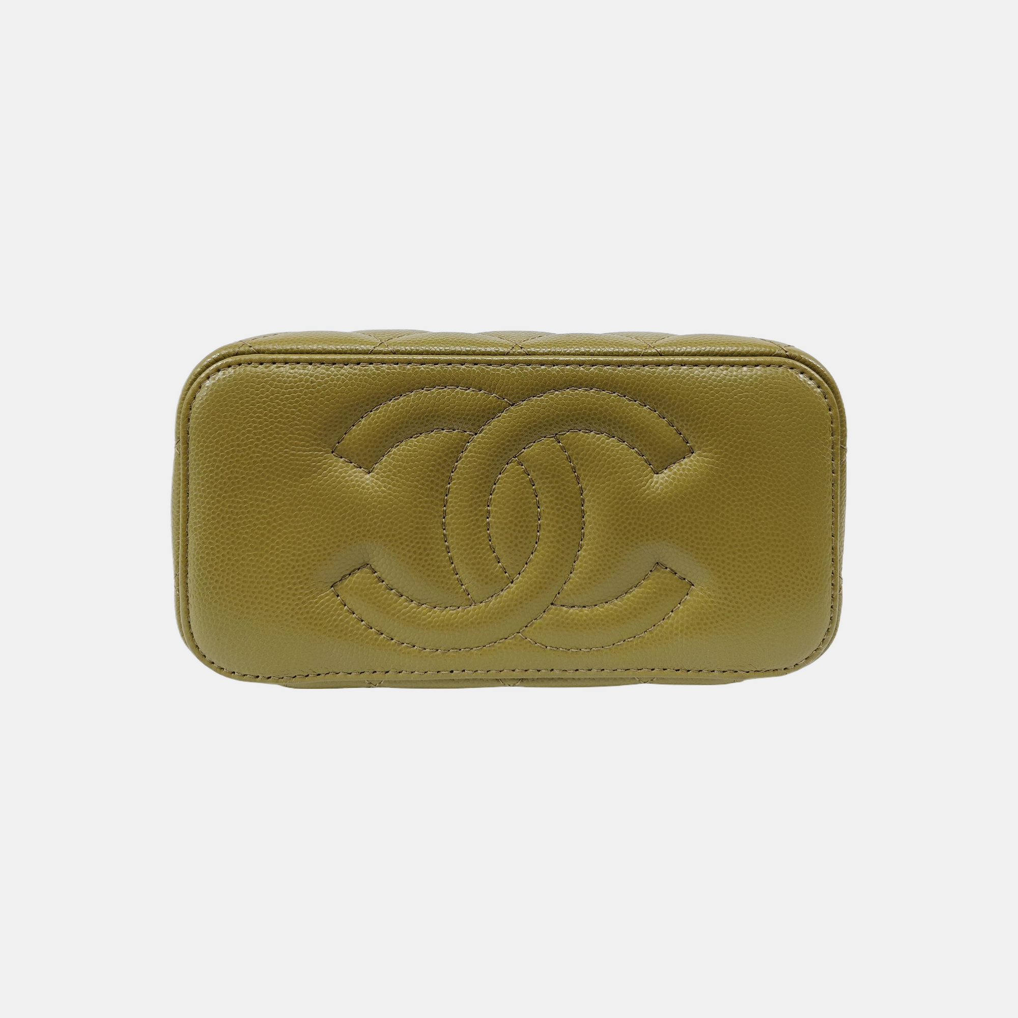 VANITY CASE Small Quilted Grained Calfskin Green