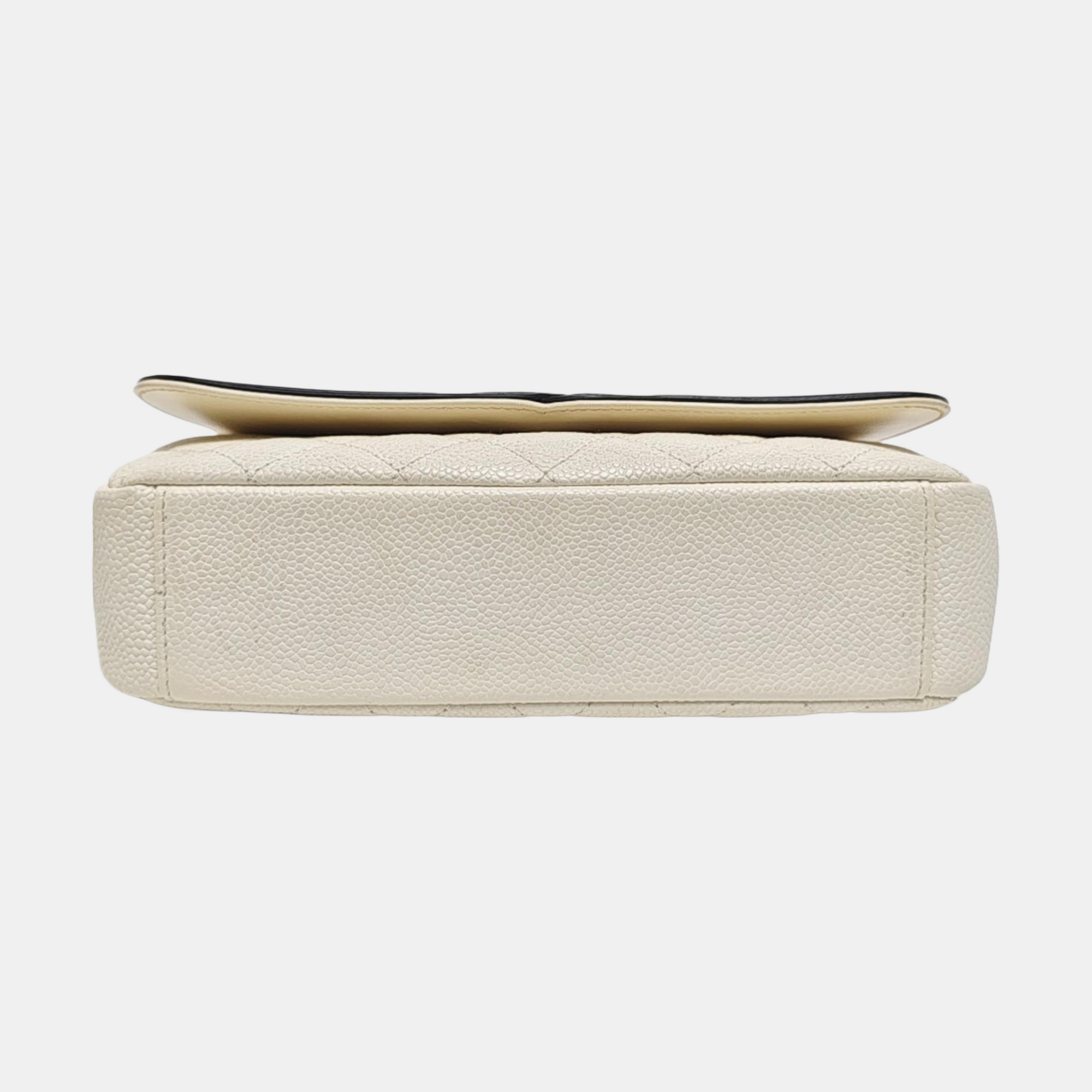 Authenticated pre-owned  FILIGREE Quilted Grained Calfskin White - Crossbody Bag at Looply