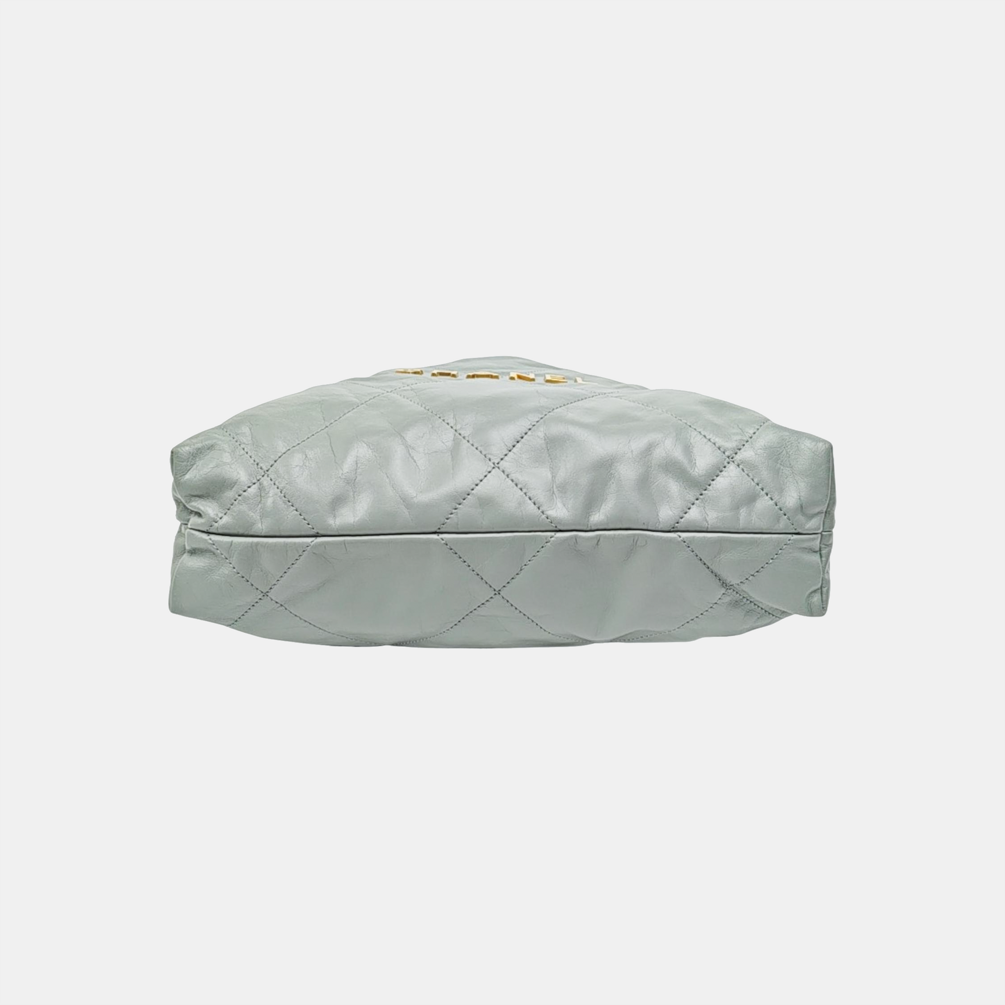 CHANEL 22 Small Quilted Calfskin Green
