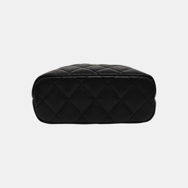 HOBO Quilted Grained Calfskin Black