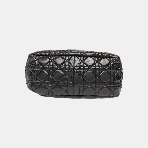 New Lock Cannage Patent Leather Black