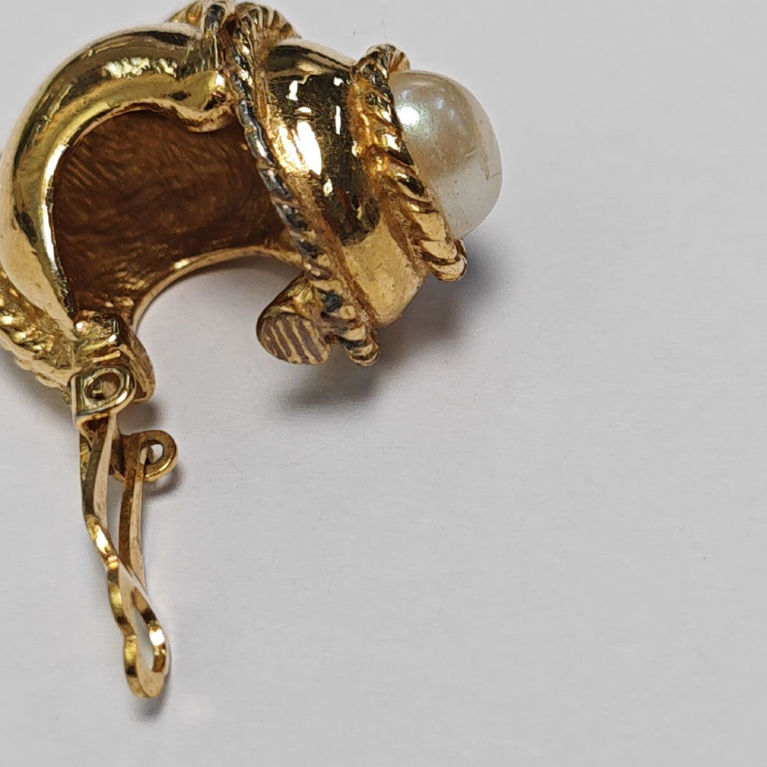 Metal Gold Clip On Earrings