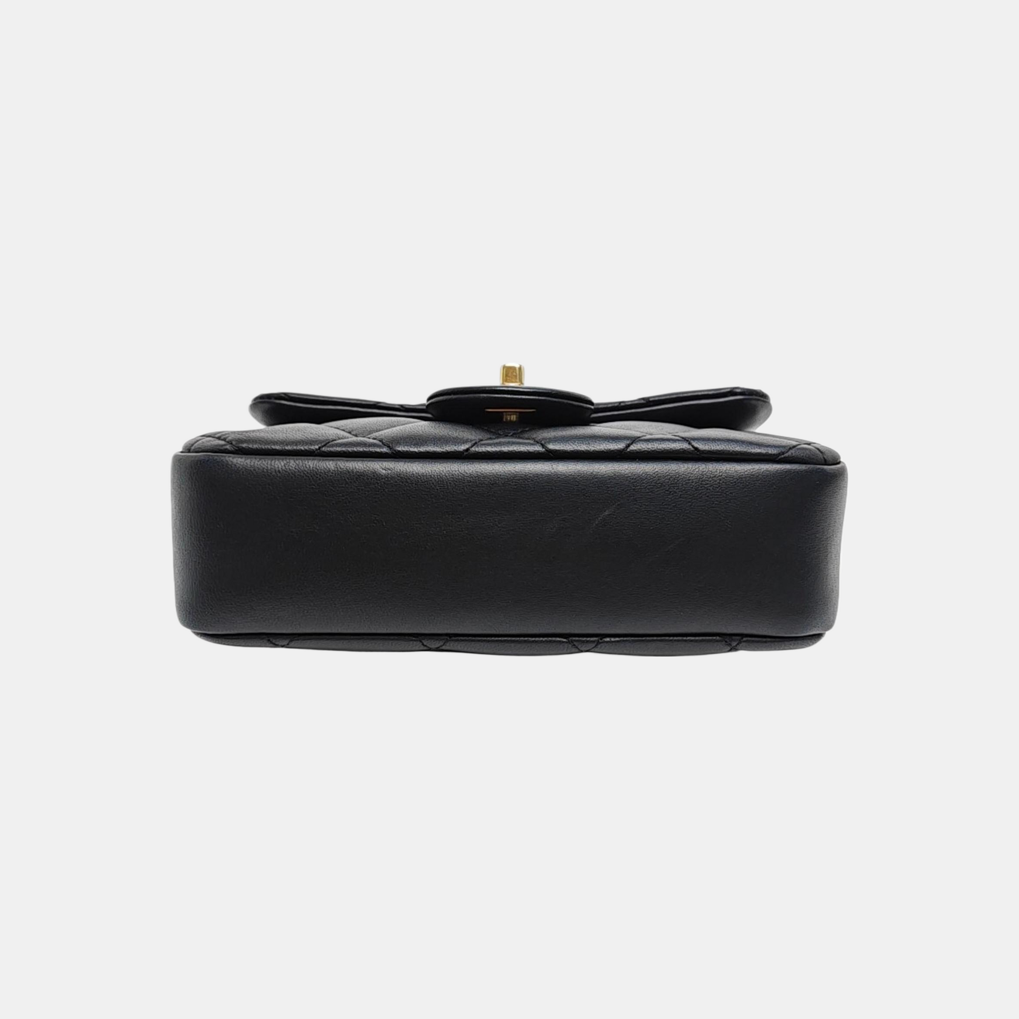 CLASSIC FLAP Small Quilted Lambskin Black