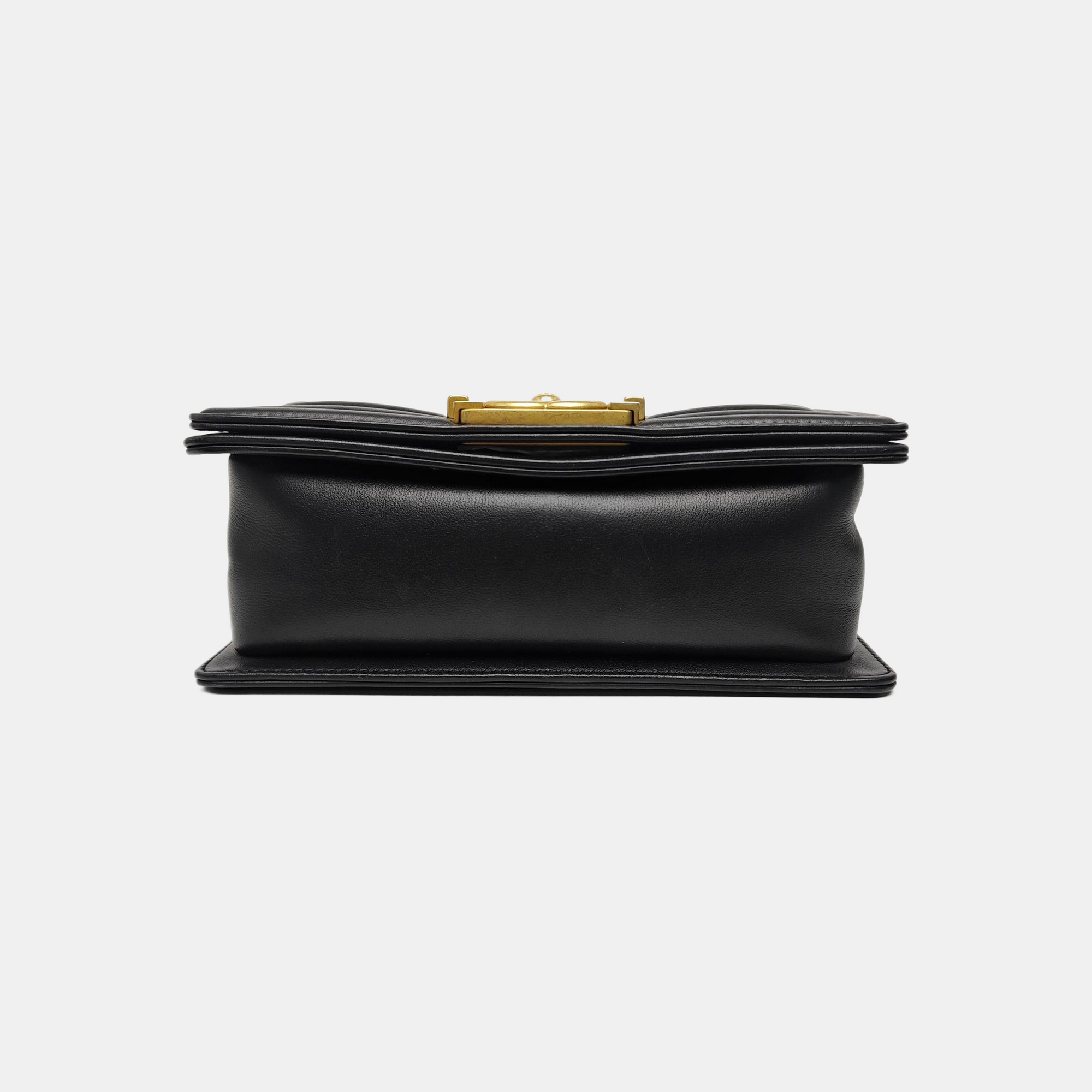 BOY CHANEL Small Quilted Calfskin Black