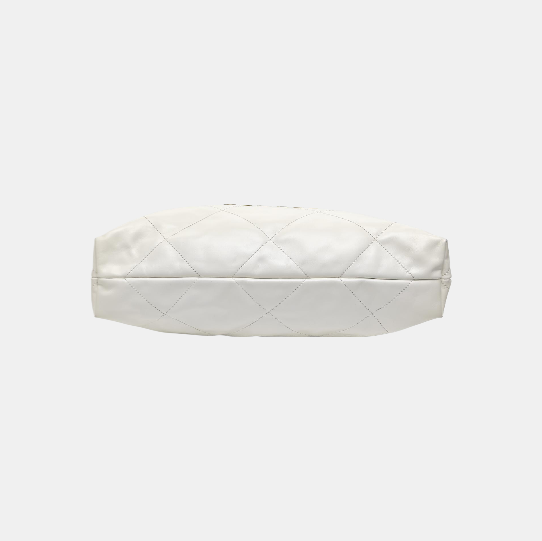 CHANEL 22 Medium Quilted Calfskin White