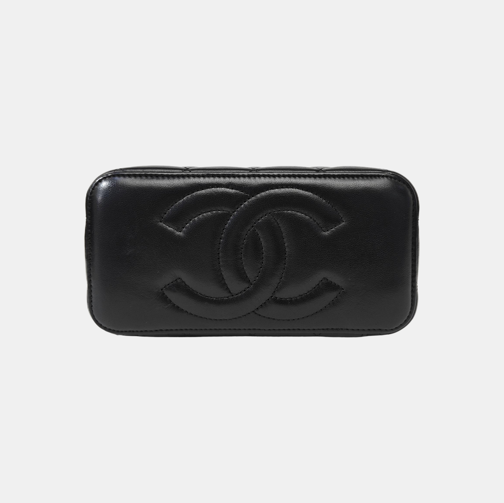 VANITY CASE Small Quilted Lambskin Black