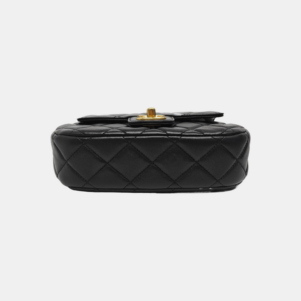 Quilted Lambskin Shoulder Bag Medium Black