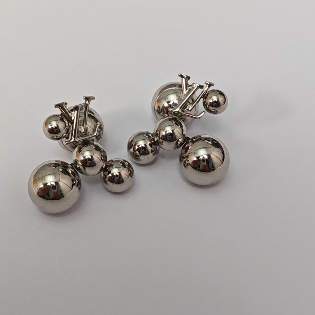 Metal Silver Stud Earrings
