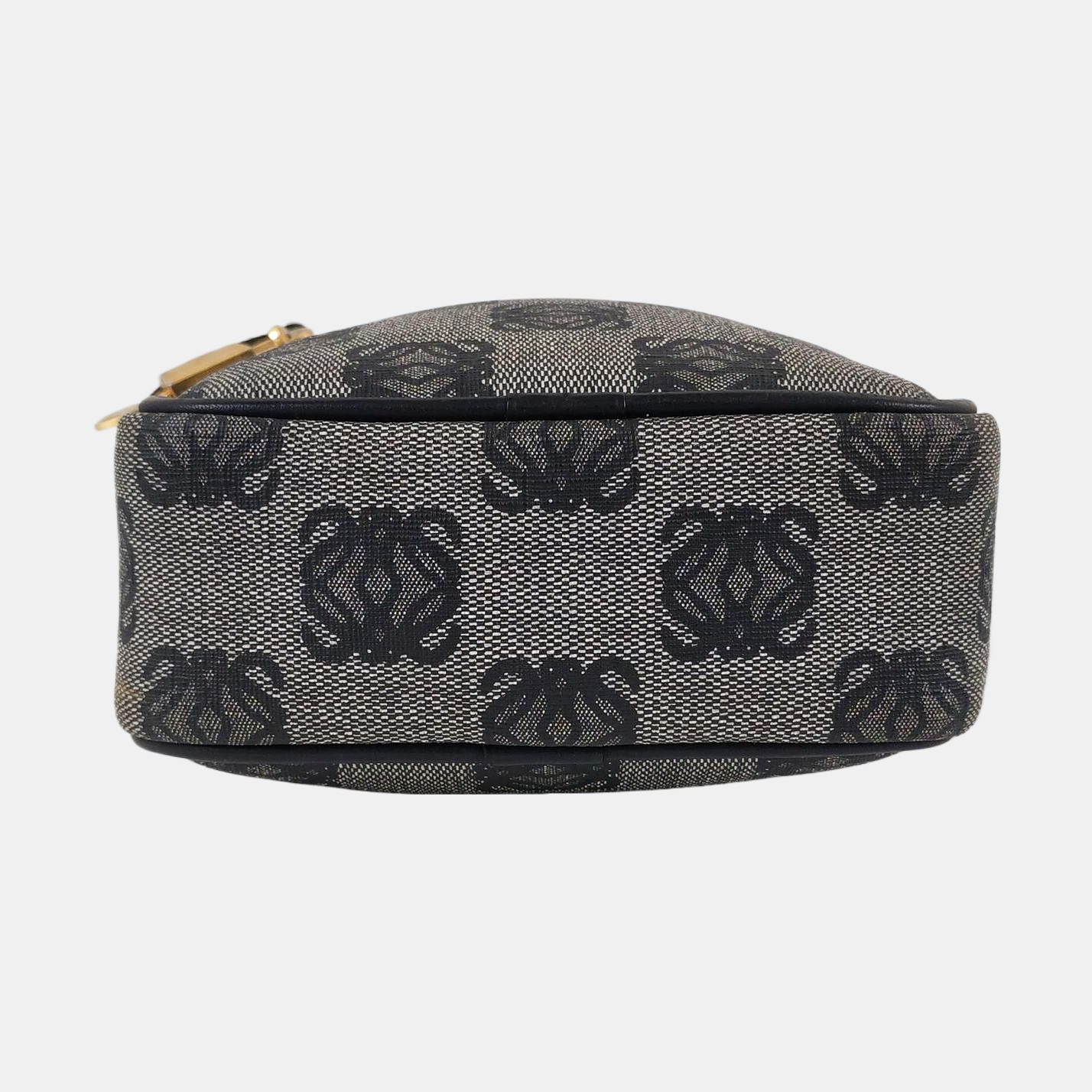 Monogram Canvas Gray