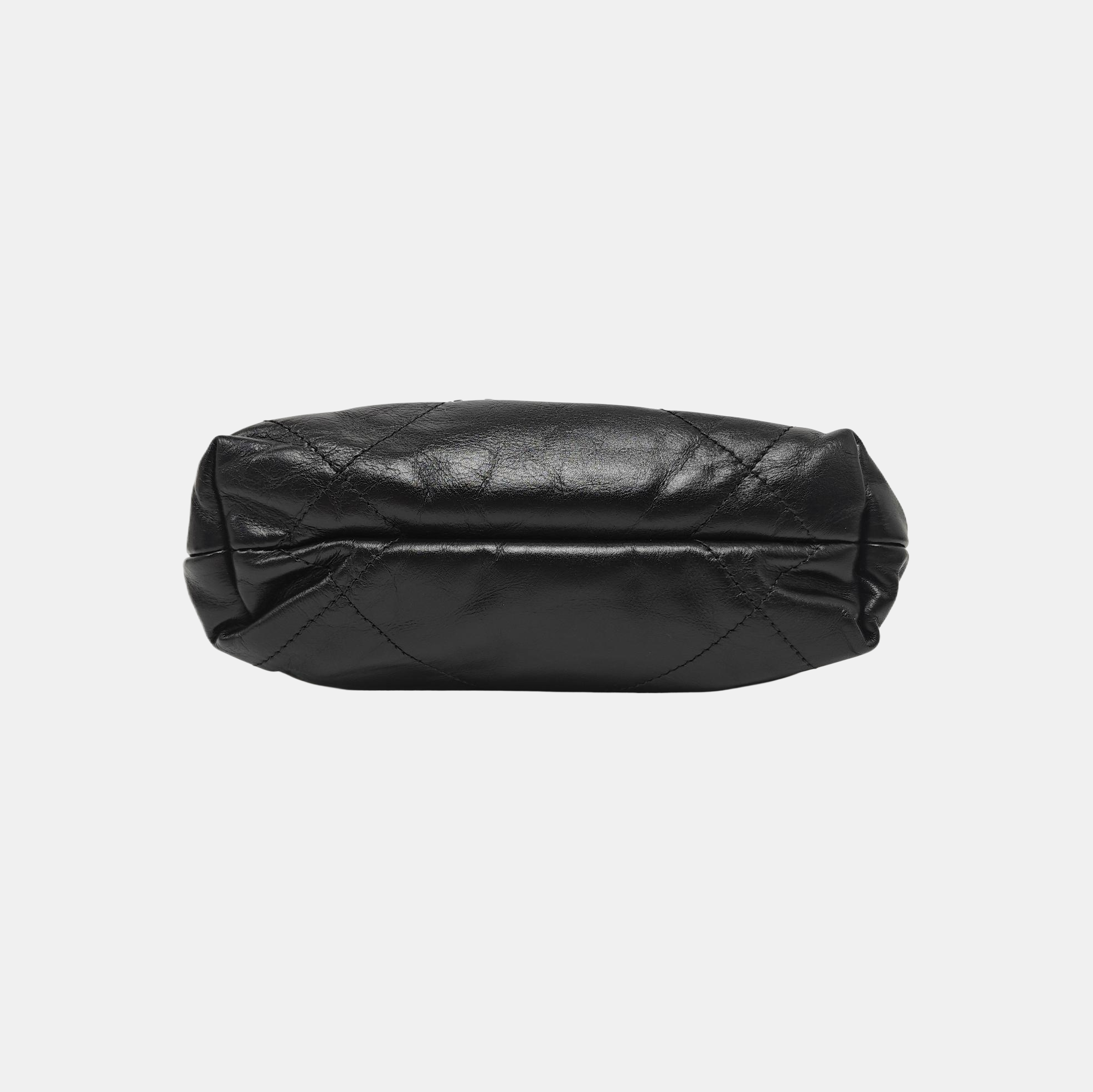 CHANEL 22 Mini Quilted Calfskin Black