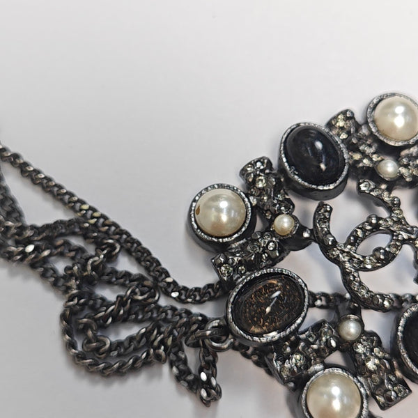 Metal Gray Necklace