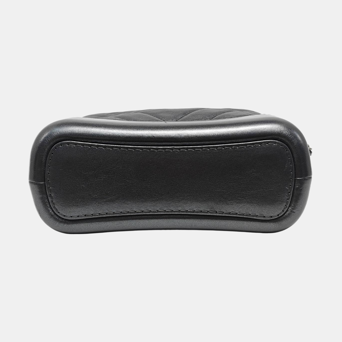 GABRIELLE Small Chevron, Quilted Calfskin Gray