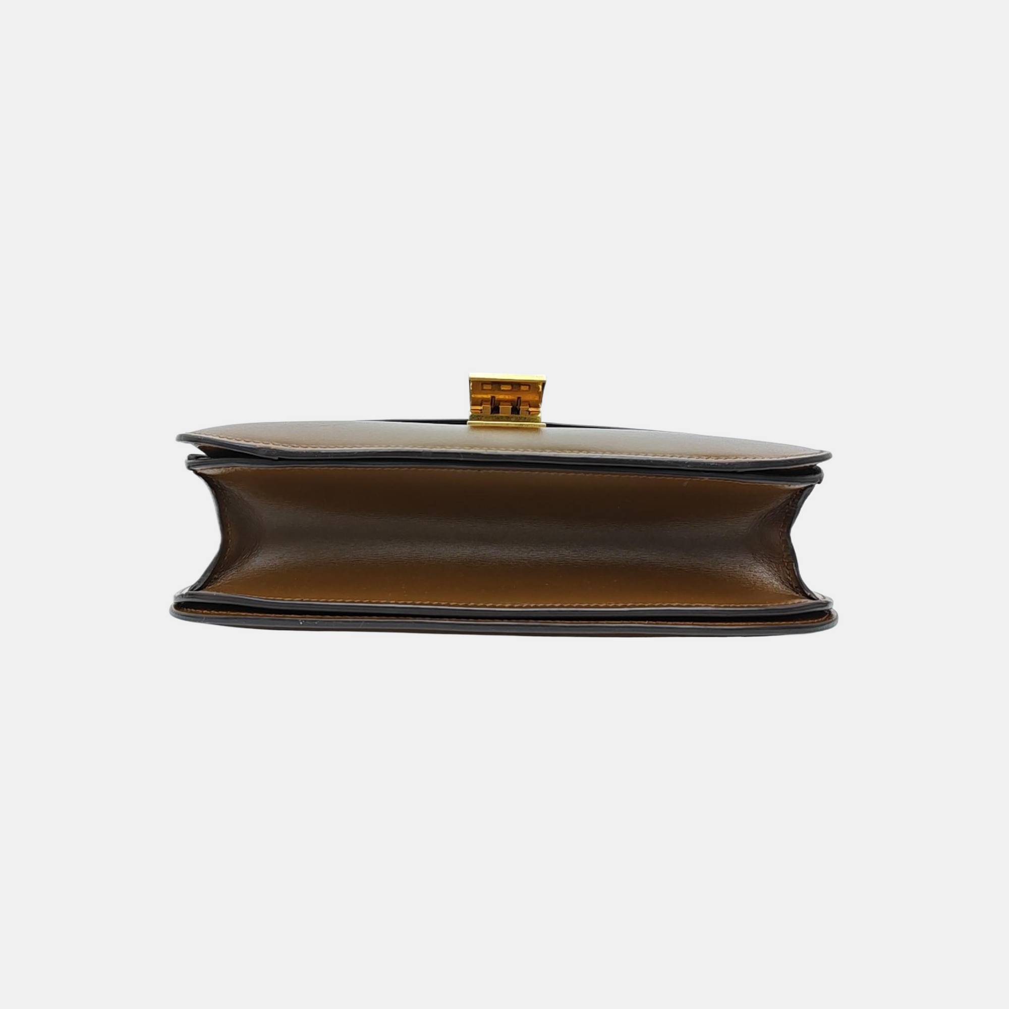 CLASSIC BOX Medium Calfskin Brown