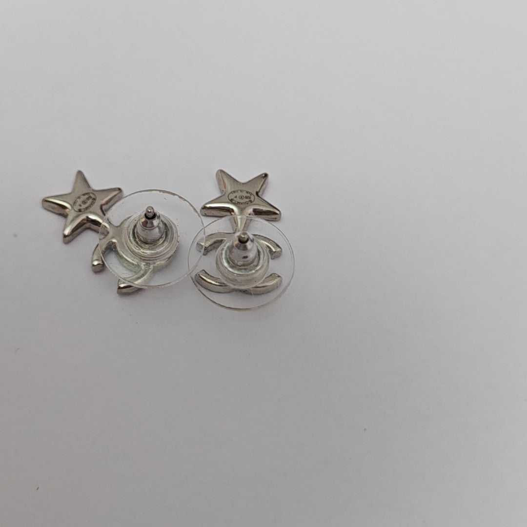 Metal Silver Stud Earrings