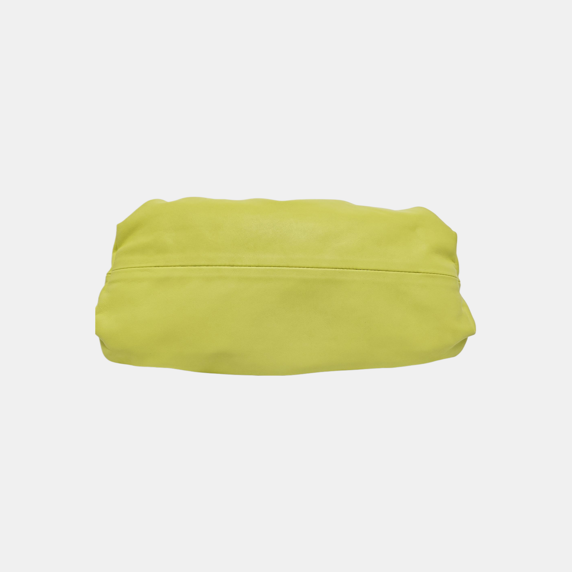 The Pouch Calfskin Green