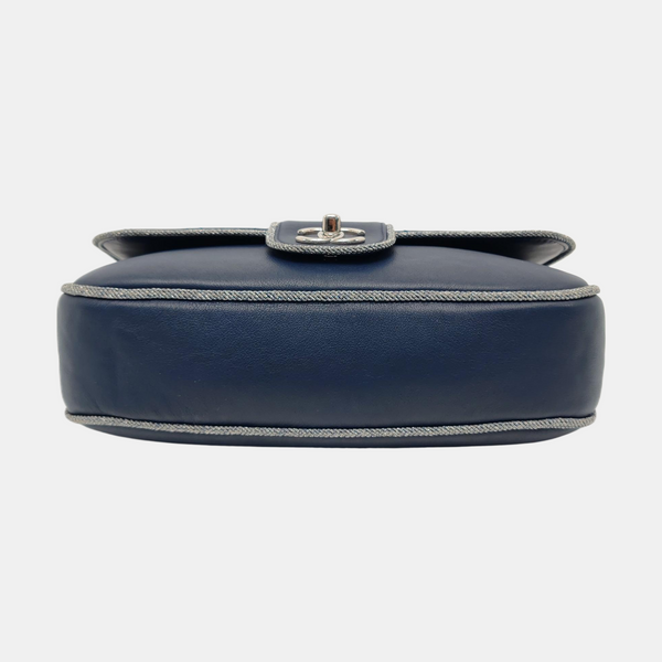 MADISON Quilted Calfskin Blue