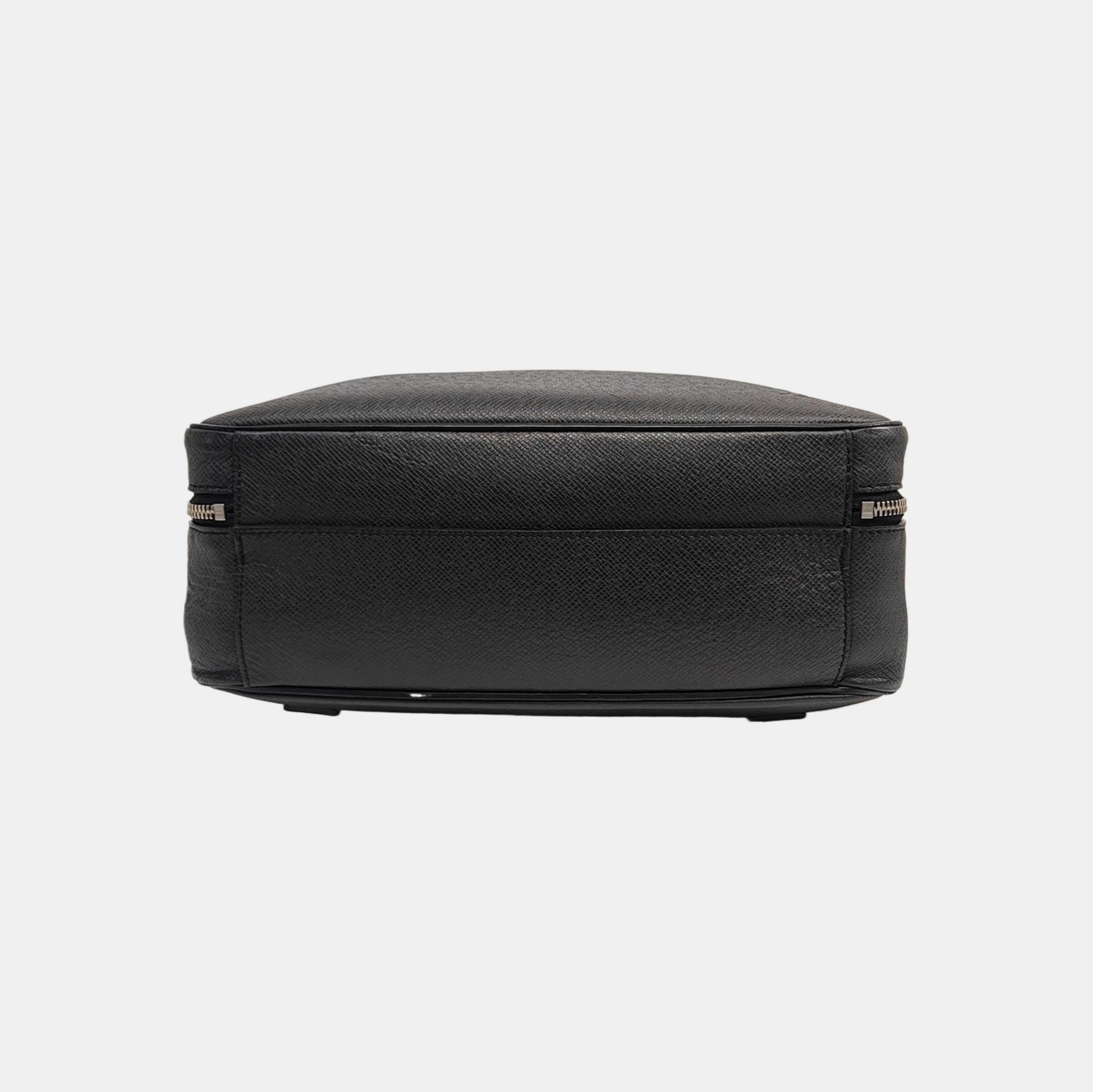PEGASE GM Calfskin Black