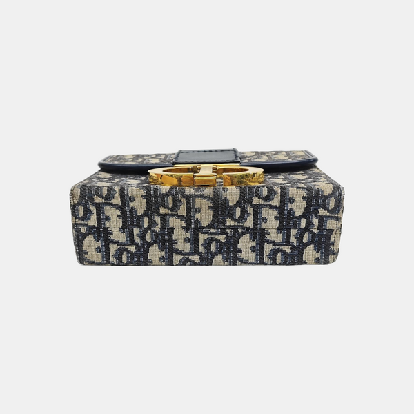 30 Montaigne Mini Oblique Canvas Blue