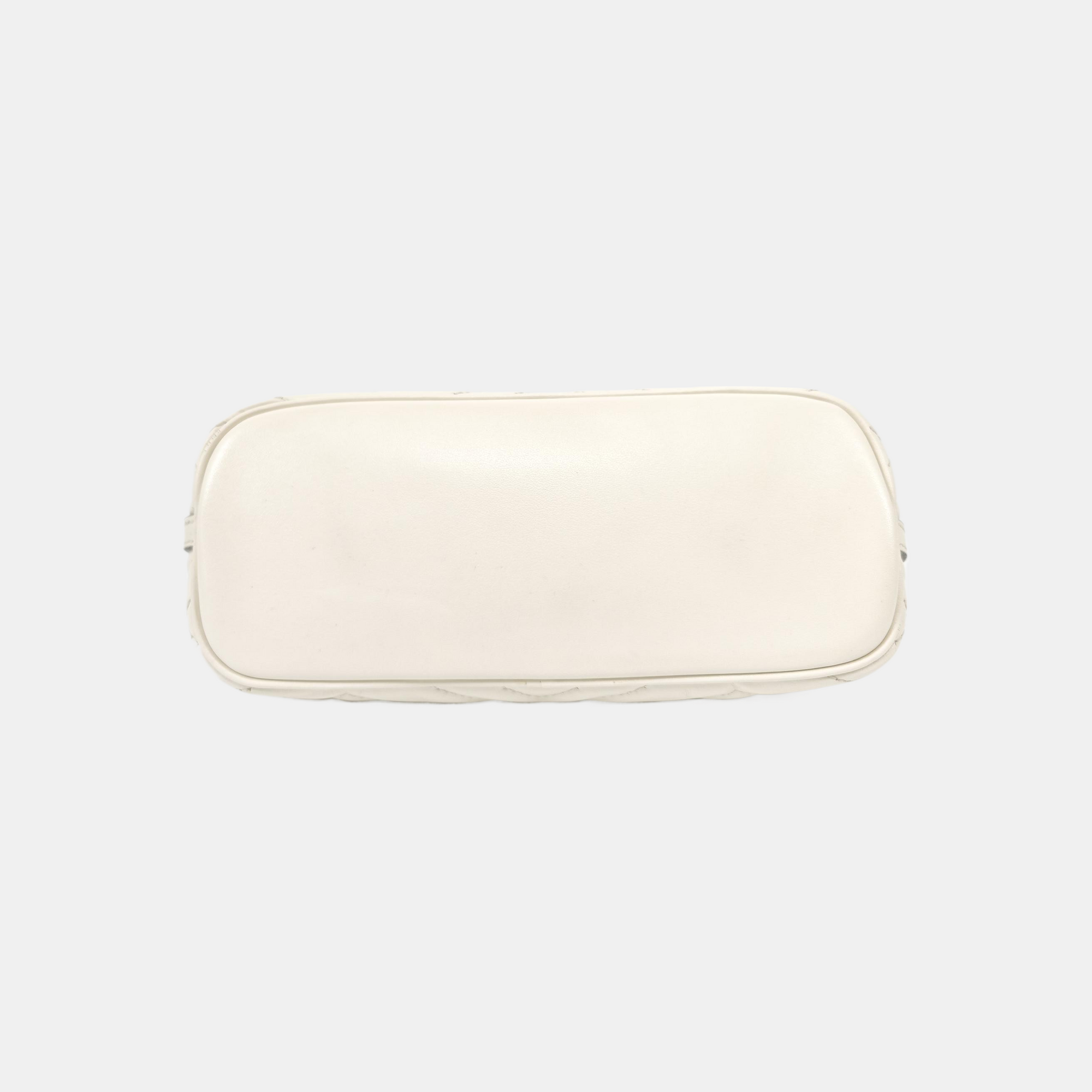 GG Marmont Small Quilted Calfskin White