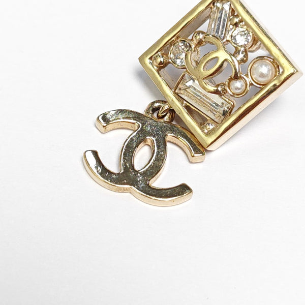 CC Logo Metal Gold Earrings