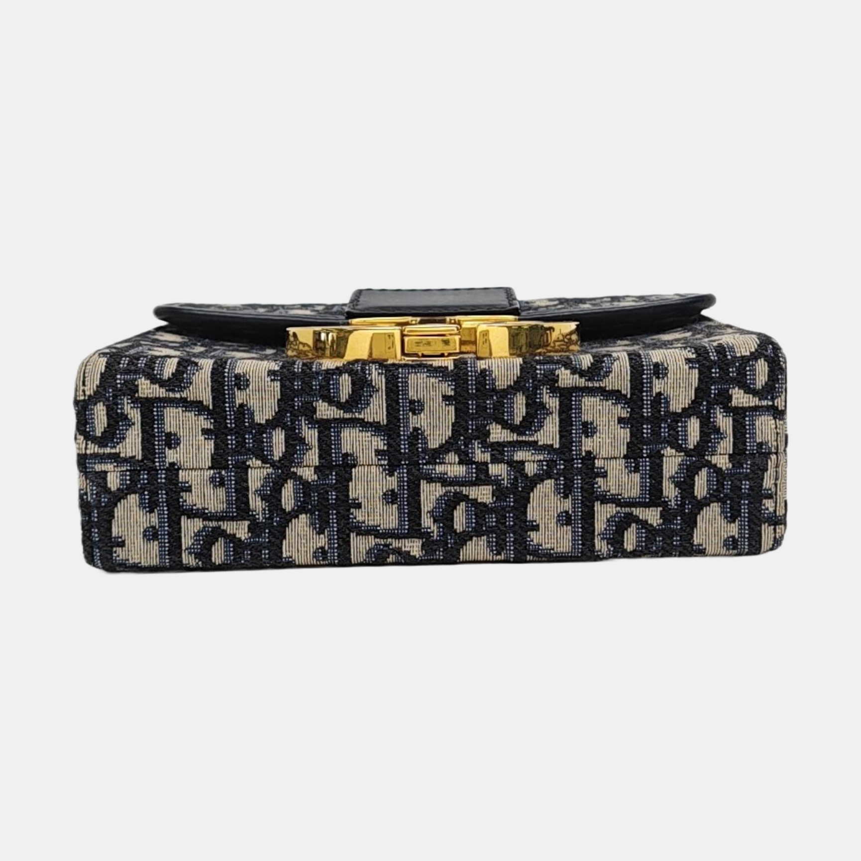 Authenticated pre-owned  30 Montaigne Oblique Canvas Blue - Shoulder Bag at Looply