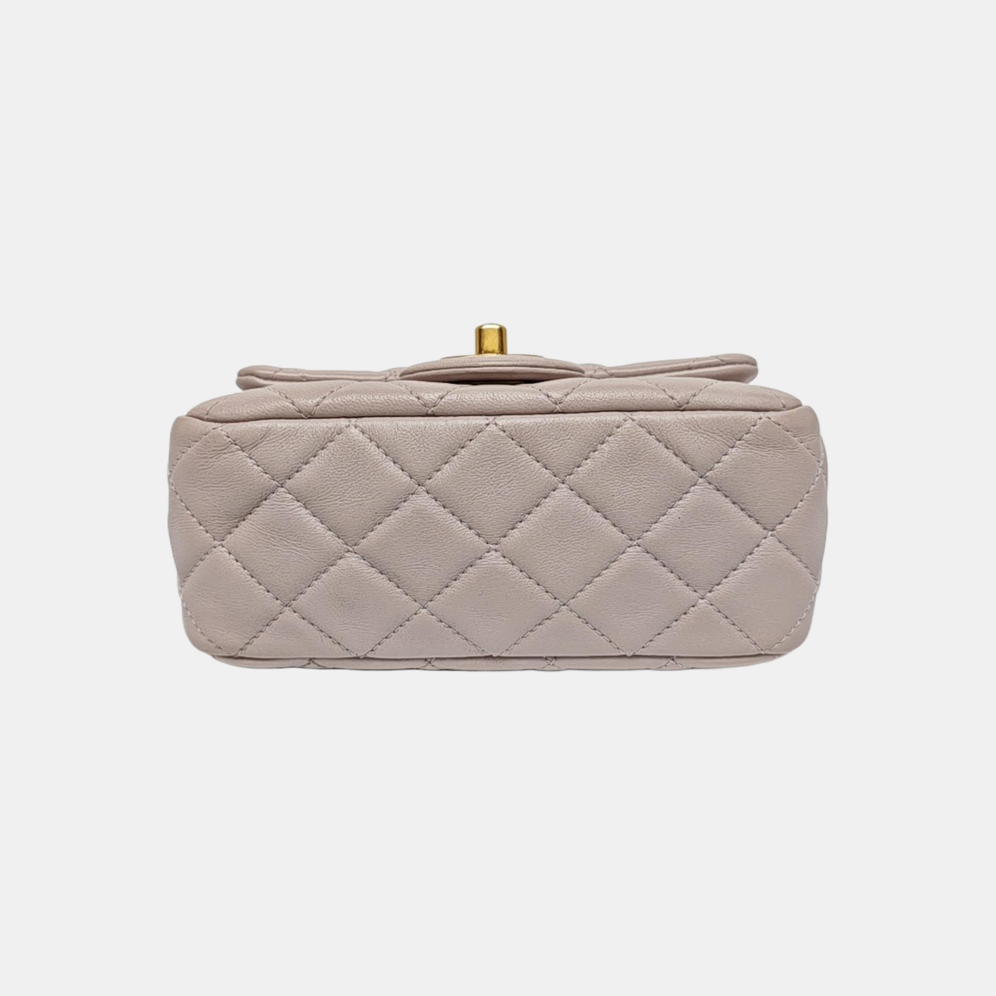 CLASSIC FLAP Mini Quilted Lambskin Pink