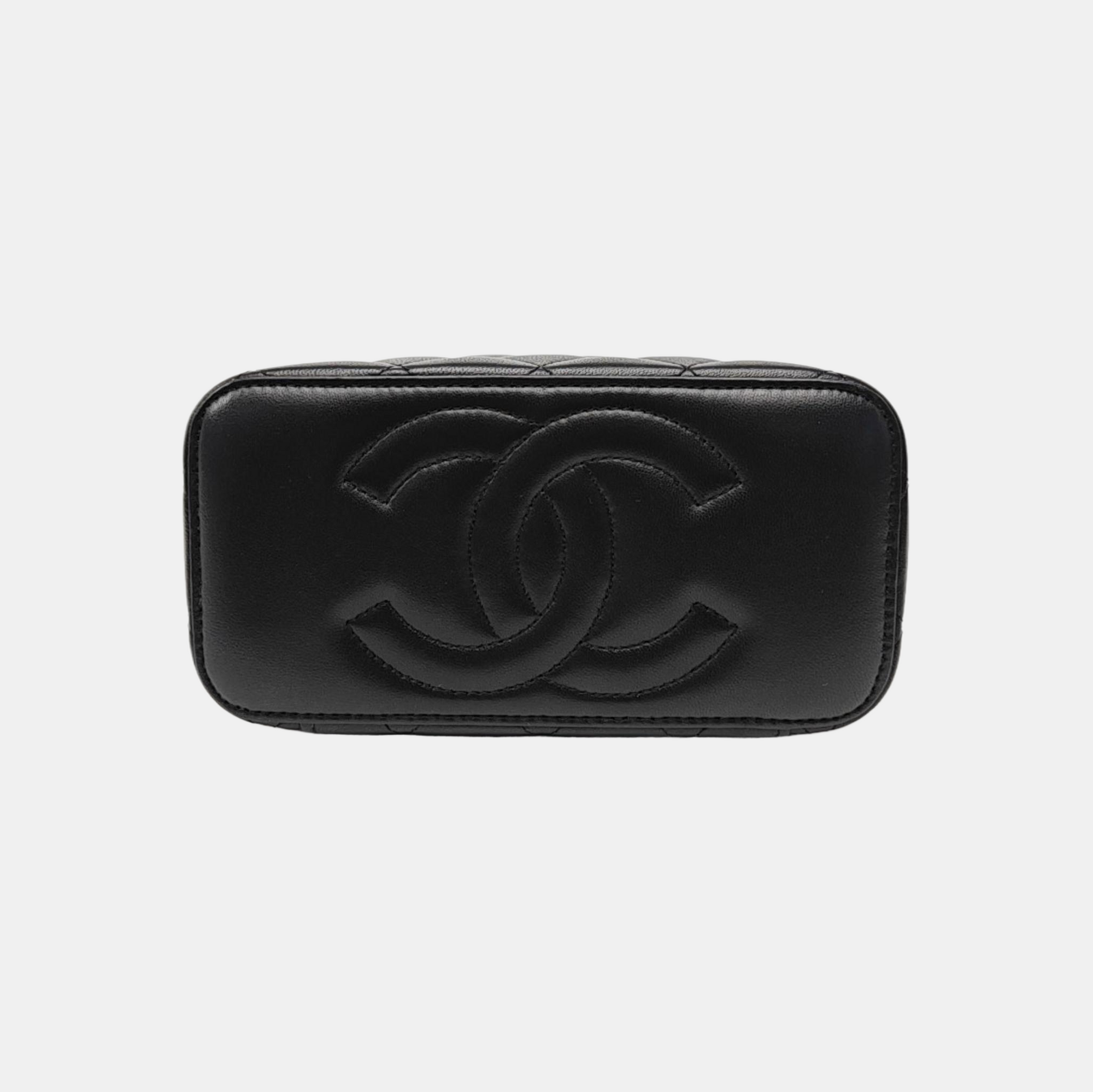 VANITY CASE Medium Quilted Lambskin Black