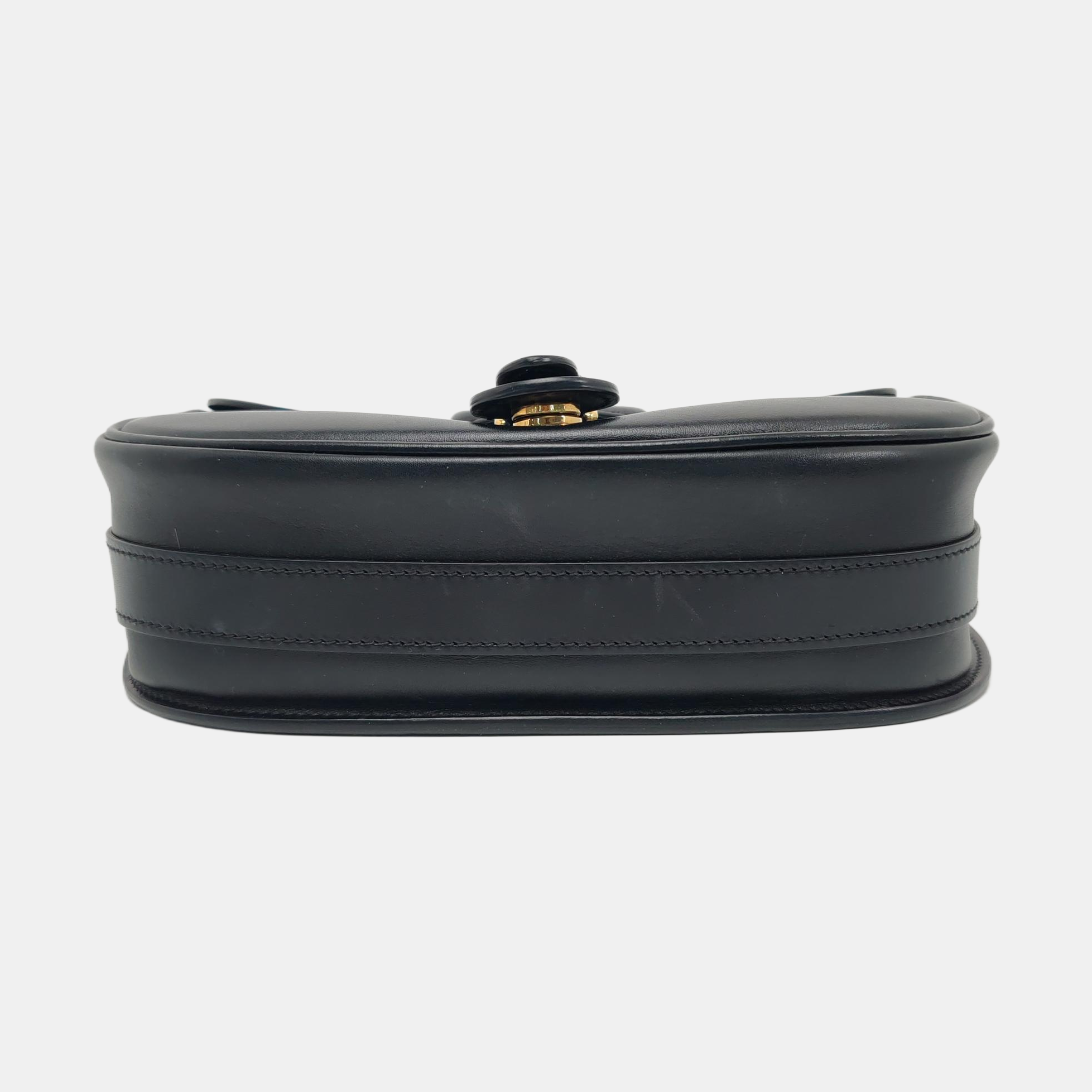 Authenticated pre-owned  Bobby Medium Calfskin Black - Shoulder Bag at Looply