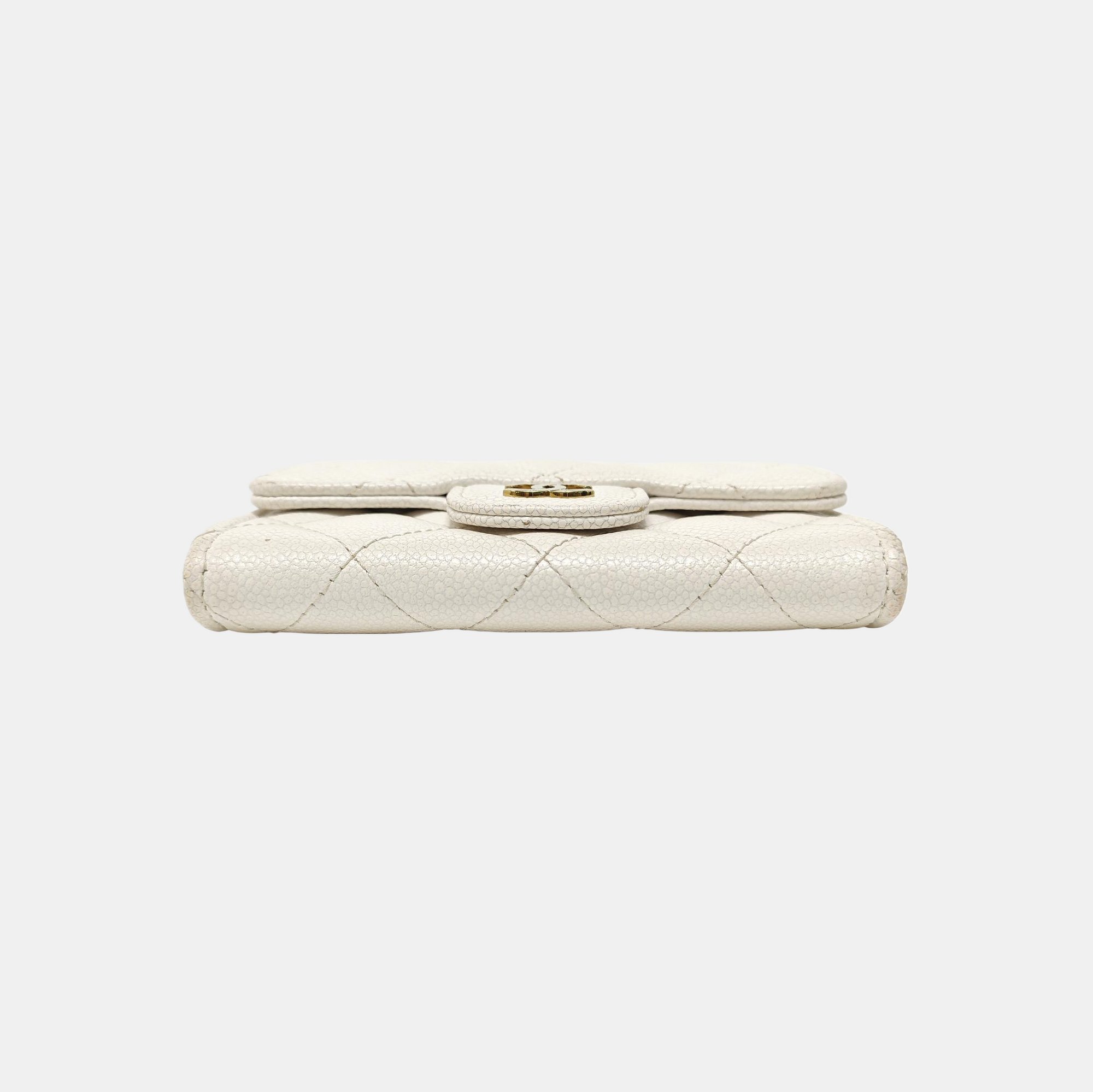CLASSIC FLAP Quilted Grained Calfskin White Card Holder