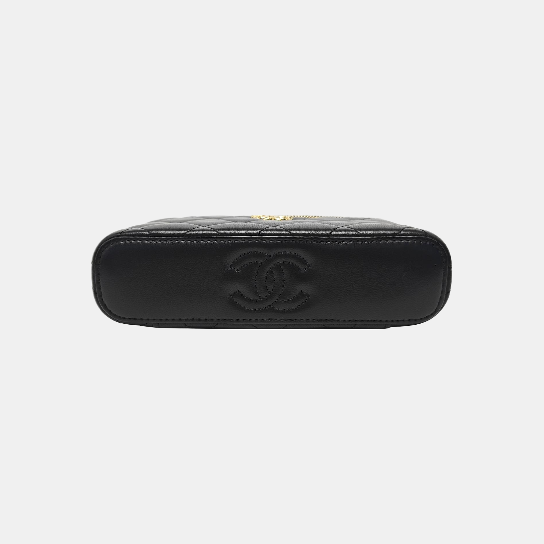VANITY CASE Small Quilted Lambskin Black