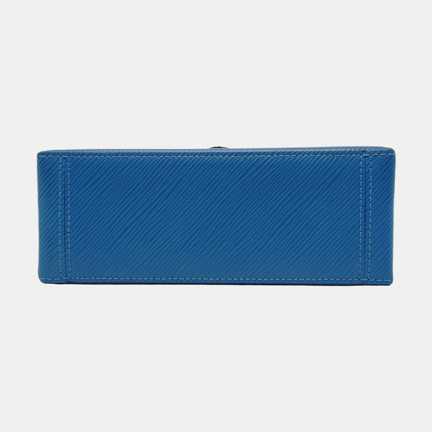 Authenticated pre-owned  LOCKY Epi Blue - Shoulder Bag at Looply