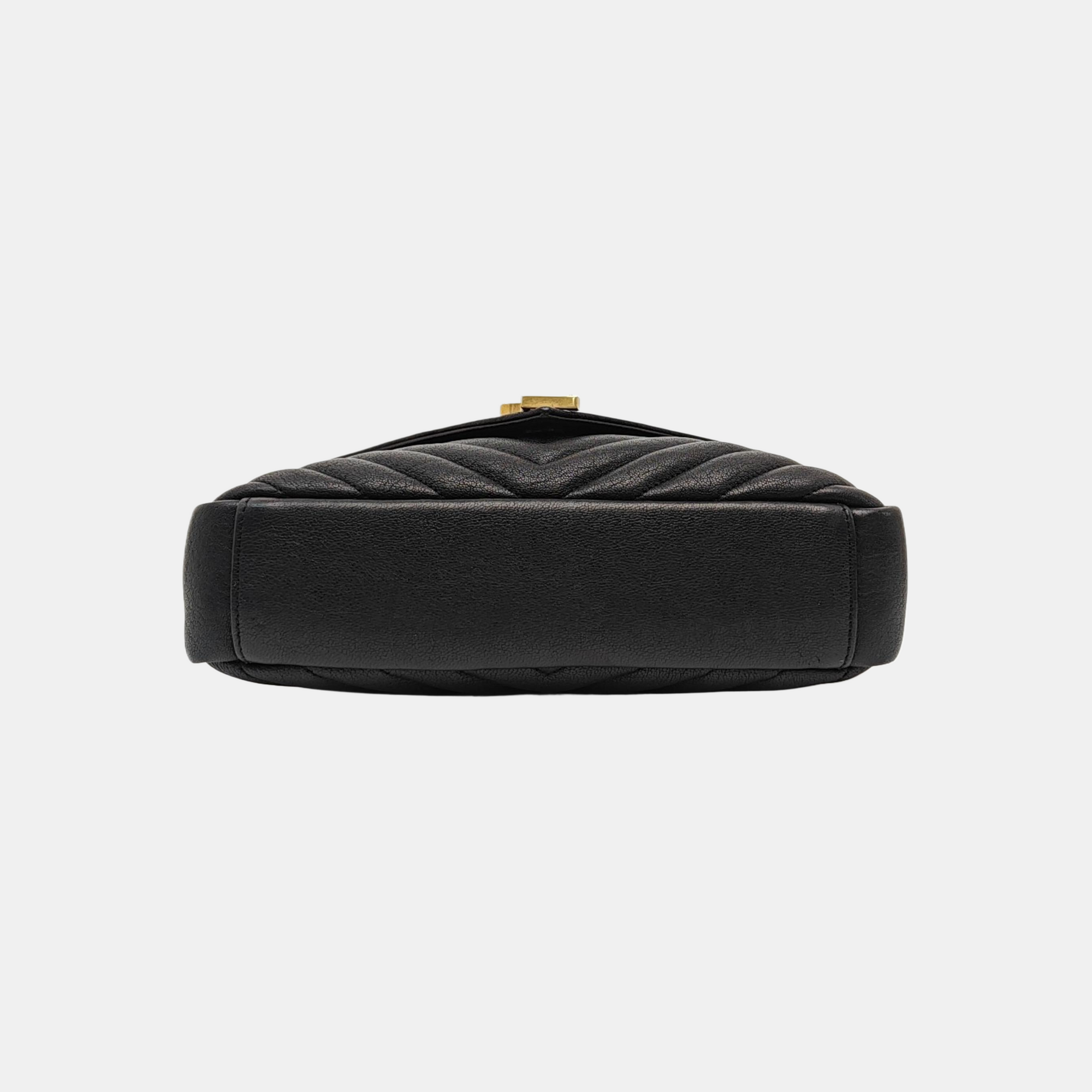COLLEGE Medium Chevron Lambskin Black