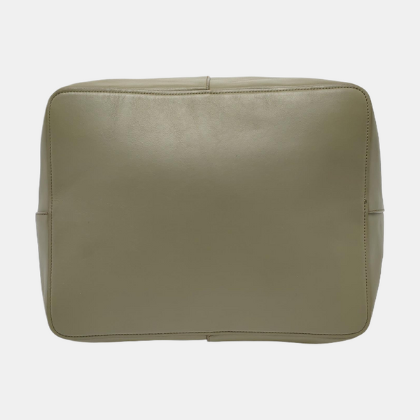 Calfskin Bucket Bag Medium Green