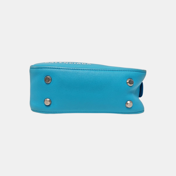 Triangle Calfskin Blue