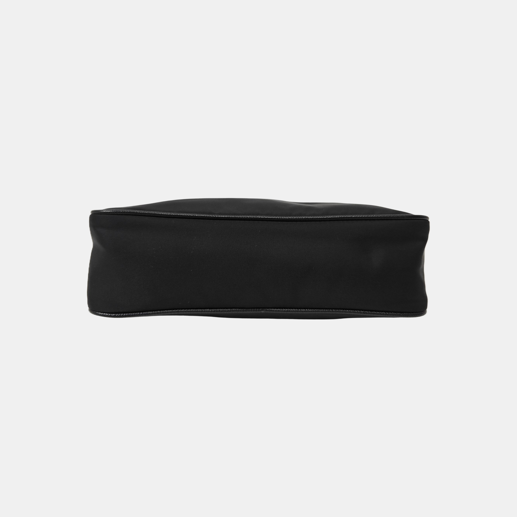 Re-Edition2000 Nylon Black